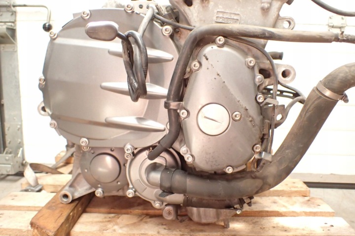 YAMAHA FJR 1300 (01-02) MOTEUR 64412 KM