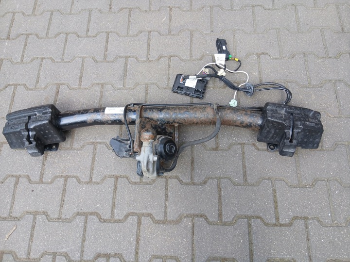 VOLVO XC60 II CROCHET ATTELAGE 31454935