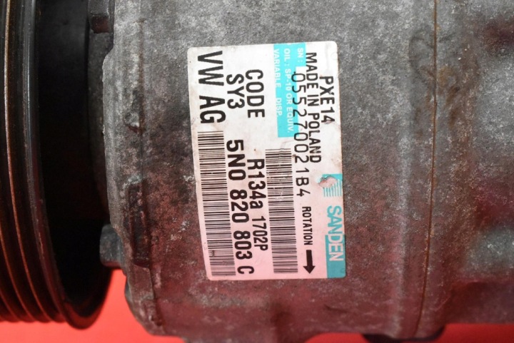 COMPRESSEUR POMPE CLIMATISATION 5N0820803C SKODA OCTAVIA 2 II 2.0 TDI 140 KM