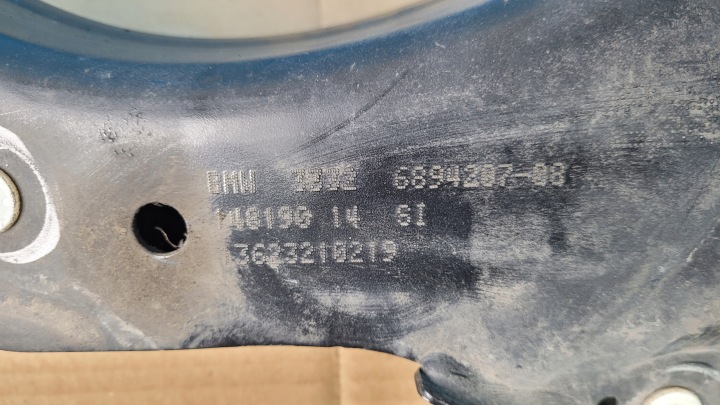 BMW 2' U06 24R ROTULE DE DIRECTION BRAS DE SUSPENSION MOYEU DISQUE GAUCHE ARRIÈRE 6894207 6891085