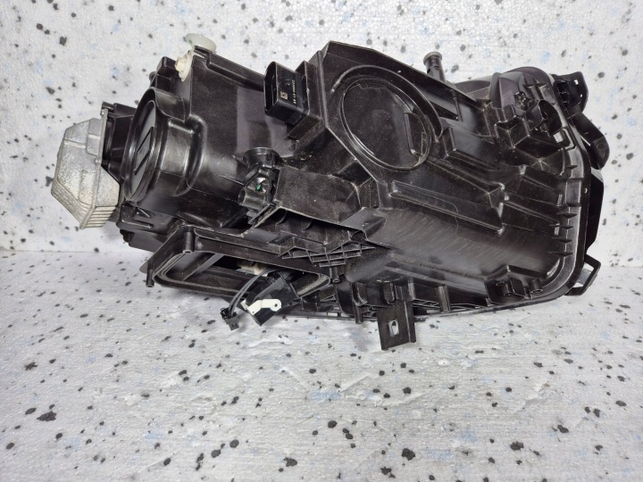 MERCEDES EQA EQB 22R PERFORMANCE. PHARE LEWA+PRAWA AVANT ENSEMBLE
