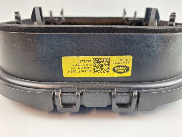 SUBWOOFER JAGUAR F-PACE M8A218808AD