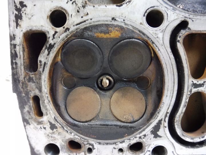 CULASSE PISTONS VW SHARAN LIFT 2.8 VR6 V6 AYL
