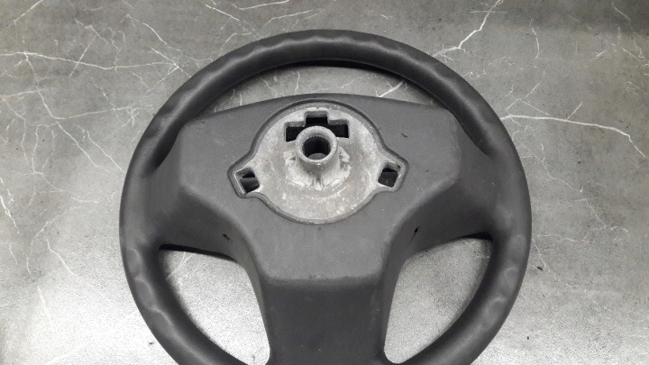 SV70042000 VOLANT OPEL CORSA D