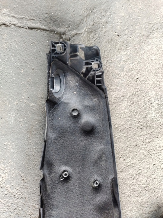 RENAULT MODUS 04-12 DOUBLURE DE PASSAGE DE ROUE INFÉRIEUR 8200214096