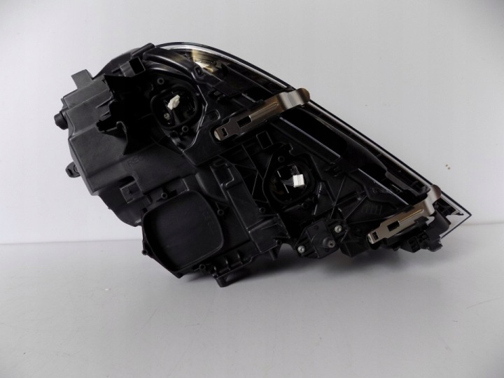 BMW 7 G11 G12 PHARE ADAPTIVE LED DROITE 6408