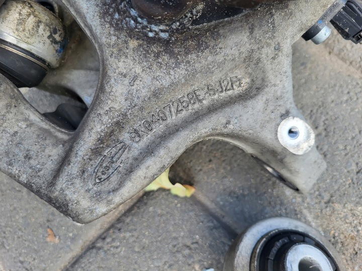ROTULE DE DIRECTION BRAS DE SUSPENSION BRAS DE SUSPENSION DROITE GAUCHE AVANT AUDI A4 B8 A5 3.0 TDI 3.2 FSI