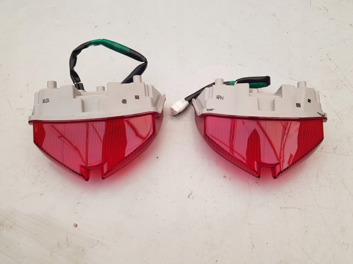 PHARE ARRIÈRE ARRIÈRE SUZUKI SV 650 N X 16-23 2016-2023 PROJECTEUR LANTERNE SV650