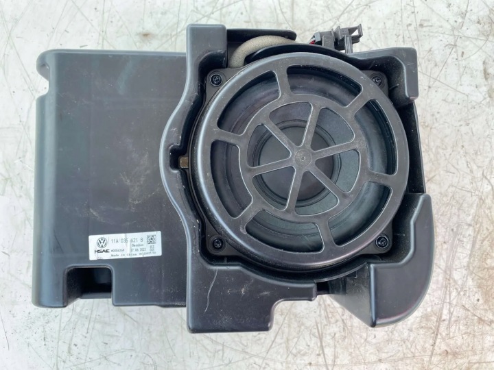 AUDI Q4 HAUT-PARLEUR DE GRAVES 2024 SUV 4/5DR 11A035621B (21-24) 40 E-TRON