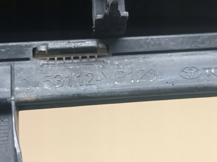 SPOILER SOUS PARE-CHOCS AVANT TOYOTA HILUX INVINCIBLE DOUBLURE LÈVRE