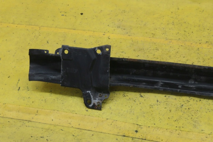 POUTRE PARE-CHOCS AVANT VW GOLF IV 1J0806635
