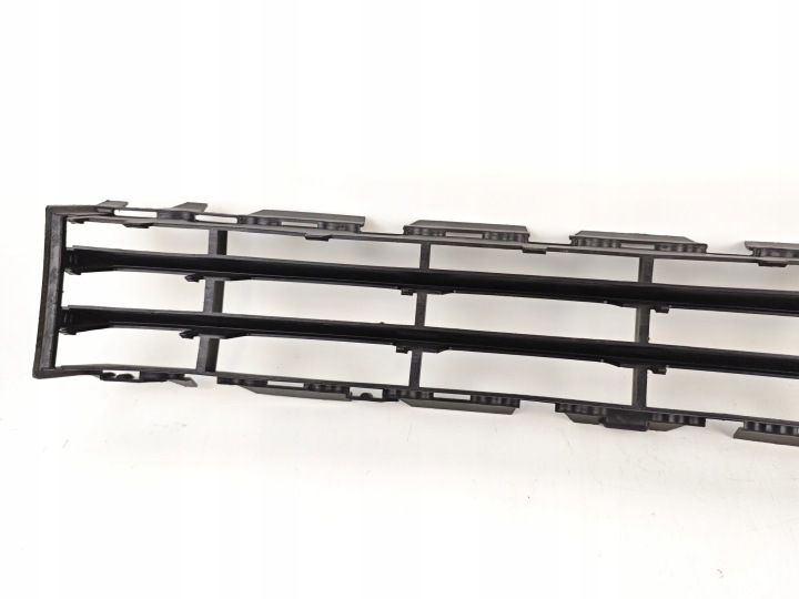 RENAULT MEGANE II GRILLE CALANDRE PARE-CHOCS AVANT 8200114155