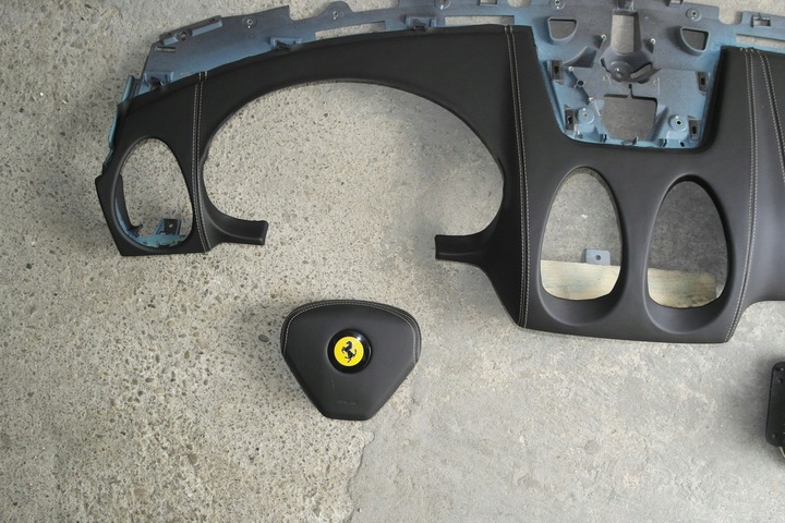 FERRARI ITALIA 458 AIRBAG PULPIT TORPEDA CONSOLA 