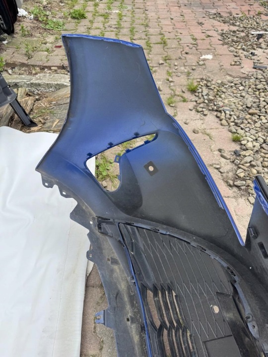PARE-CHOCS AVANT TOYOTA YARIS III 3 LIFT 17-
