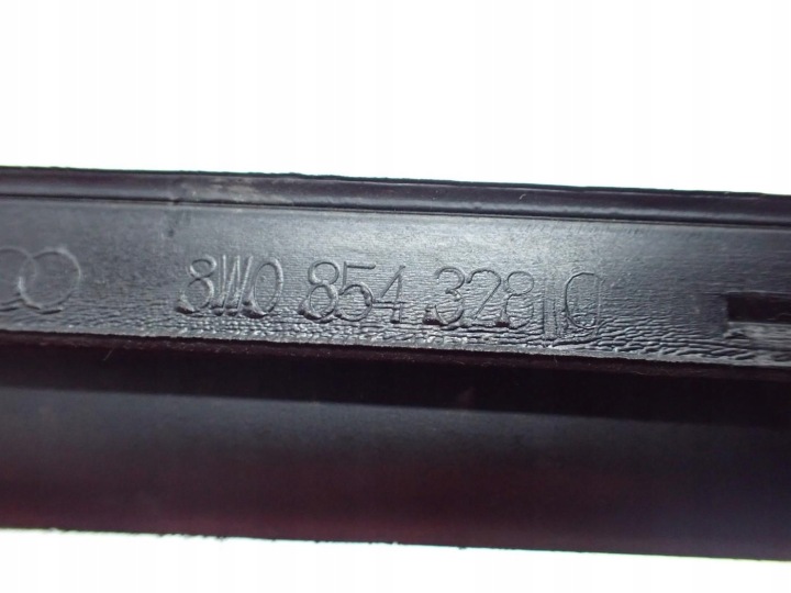 MOULURE PARE-BRISE AVANT DROITE 8W0854328C AUDI A4 B9 8W 22R