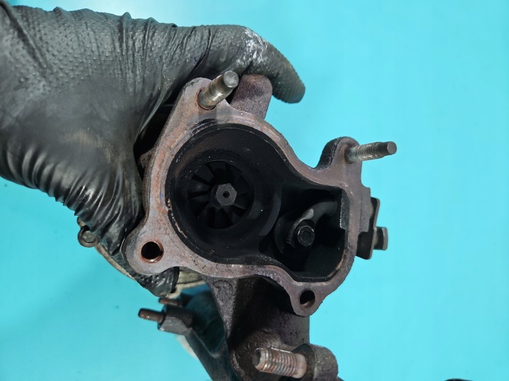 TURBOCOMPRESSEUR VW FOX 733783-8 045253019L 1.4 TDI 69KM