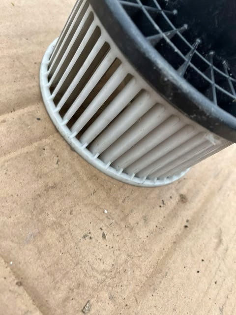 VENTILATEUR RÉCHAUFFEURS VENTILATEUR CONDUIT D'AIR MAZDA 6