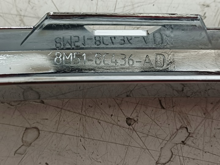 FORD FOCUS MK2 LIFT 07- CHÂSSIS CHROME INFÉRIEURE 8M518C436AD
