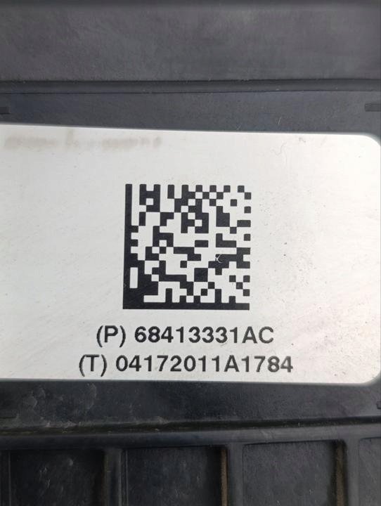 FILTRE AVEC WEGLEM AKTYWNYM JEEP WRANGLER JL 2021 68413331AC