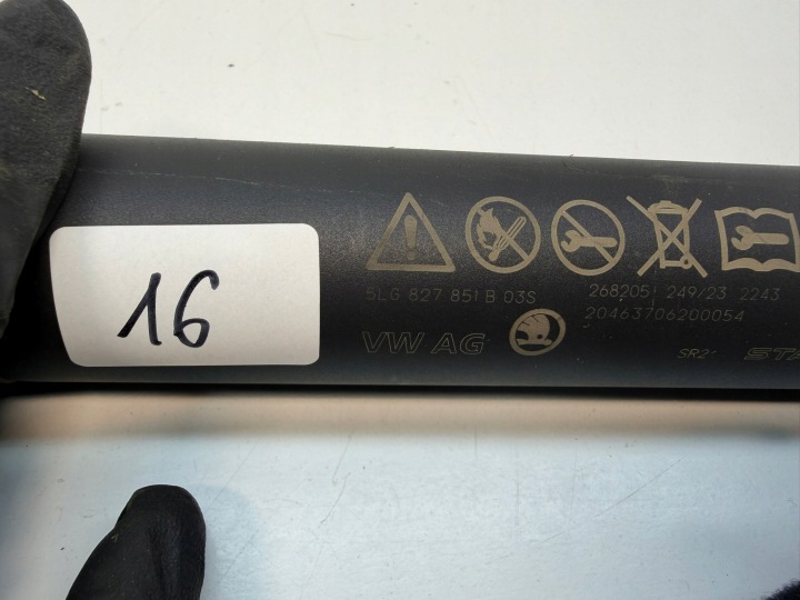 SKODA ENYAQ SERVOMOTEUR TÉLESCOPE ÉLECTRIQUE COUVERCLES DE COFFRE COUVERCLES DE COFFRE GAUCHE 5LG827851B