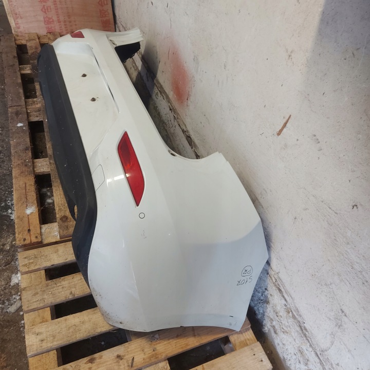 PARE-CHOCS ARRIÈRE VOLVO V40 II 614-46 4XPDC
