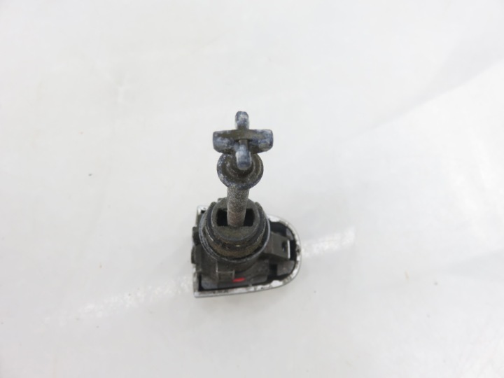 CONTACTEUR D'ALLUMAGE INSERTS TOYOTA AVENSIS II BERLINE (T25) 450200504