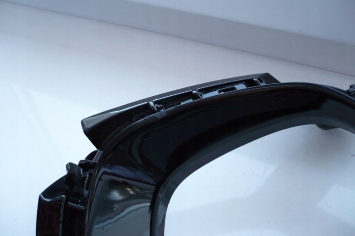KIA XCEED 19- GRILLE PARE-CHOCS DROITE ARRIÈRE