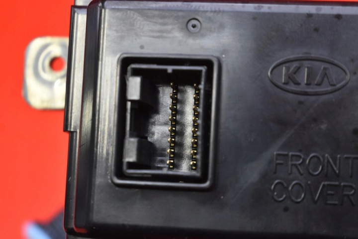 MONITEUR RADIO 95710-1H100 KIA CEED 1 I 07-10
