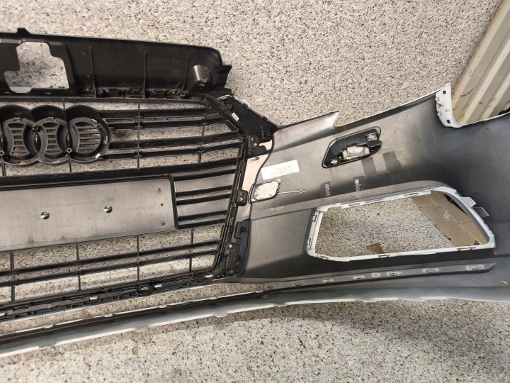PARE-CHOCS AVANT AUDI A3 BERLINE LIFT 8V5807437P