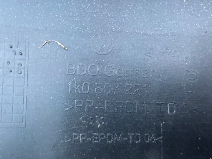 PARE-CHOCS AVANT AVANT VOLKSWAGEN VW GOLF 5 V HAYON 04-08 1K0807221