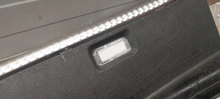 AUDI A8 S8 D4 4H 2013 AVEC ARRIÈRE PROTECTION COURROIE COUVERCLES DE COFFRE