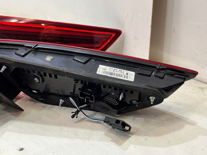 PHARES ARRIÈRE SEAT LEON III 5F UNIVERSEL LIFT FR EUROPE PARFAIT ENSEMBLE