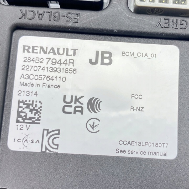 MODULE CONTRÔLEUR BCM RENAULT MEGANE 5 V EV E-TECH 284B27944R
