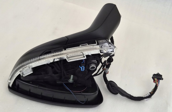 RÉTROVISEUR GAUCHE 4+17 21PIN CAMÉRA SKODA KODIAQ II 2024- 57H857407C