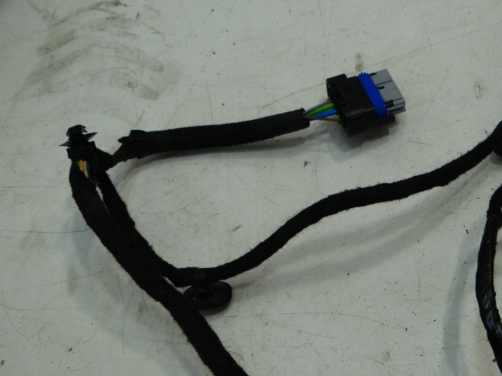 INSTALLATION ÉLECTRIQUE FAISCEAU DE CÂBLES PORTES GAUCHE ARRIÈRE PEUGEOT 5008 II 23R. 9651723180
