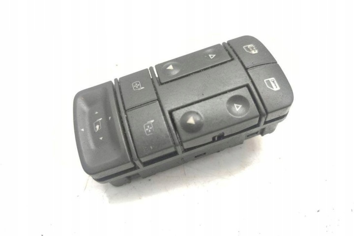 BOUTON COMMANDE VITRE ARRIÈRE DROITS PORTES OPEL VECTRA C 13224057 1.8L