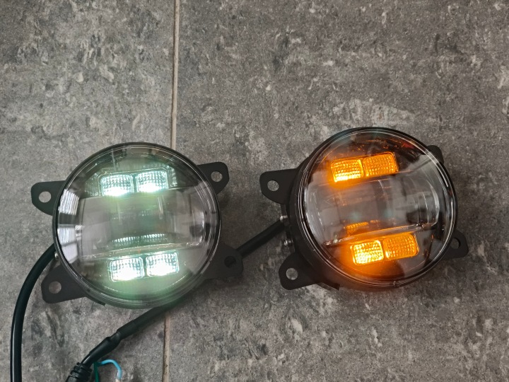 PHARES HALOGÈNES LED QUOTIDIEN 3W1 30W SUZUKI JIMNY 2018