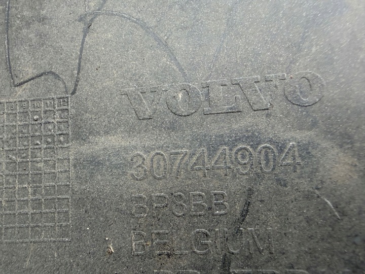 PARE-CHOCS AVANT AVANT VOLVO S40 II LIFT 30744904