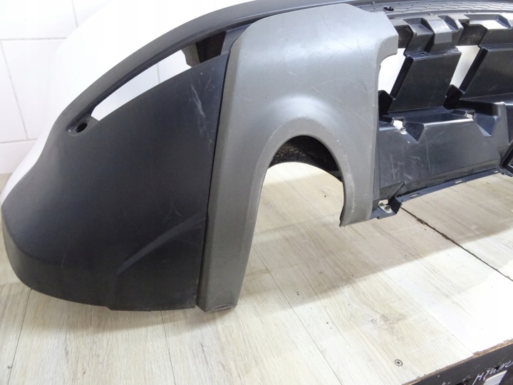 LAND ROVER EVOQUE PARE-CHOCS ARRIÈRE BJ32-17927-A