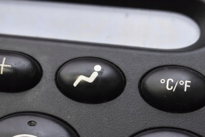 PANNEAU COMMANDE CONDUIT D'AIR CLIMATISATION 146430-8910 ROVER 75 1 I 99-05