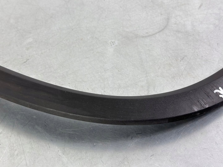 MOULURE REVÊTEMENT GARDE-BOUE AVANT GAUCHE SKODA KODIAQ ORIGINAL OE