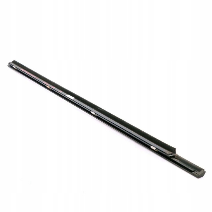 MERCEDES W211 MOULURE ZGARNIAJAC PORTES AVANT DROITE