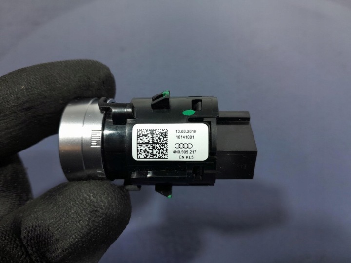 AUDI A8 D5 COMMUTATEUR COMMUTATEUR DÉMARREUR STOP 4N0905217