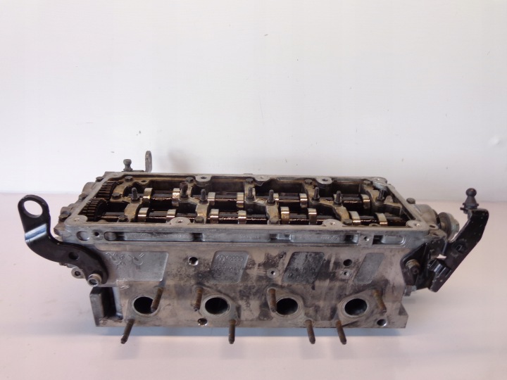 AUDI A4 B8 2.0 TDI CAG CULASSE ARBRES 03L103373 V260
