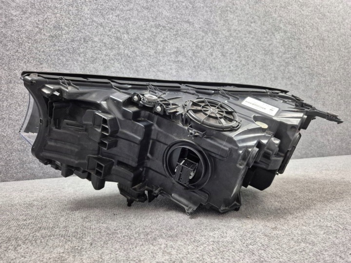 PROJECTEUR PHARE AVANT AVANT DROITE BMW 7 G11 G12 ADAPTIVE LED 2015-2018