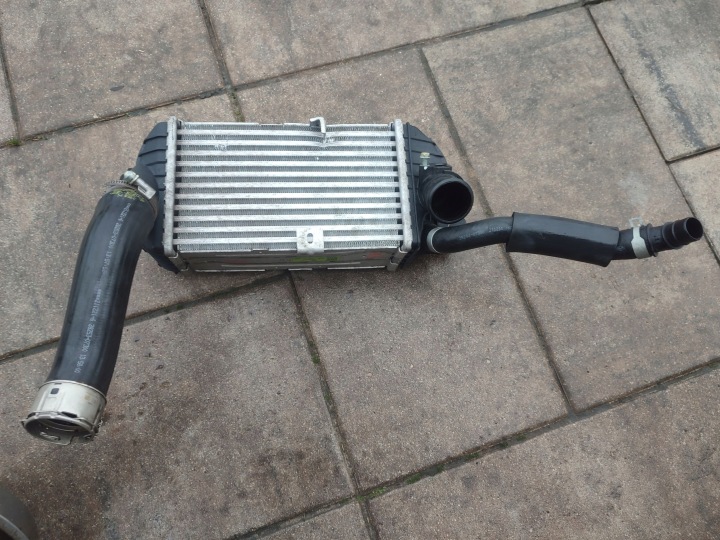 ÉCHANGEUR AIR-AIR RADIATEUR AIR KIA STONIC LIFT 1.0 T-GDI