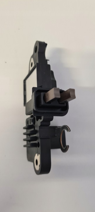 HELLA KGAA HUECK CO. HELLA 5DR 009 728-461