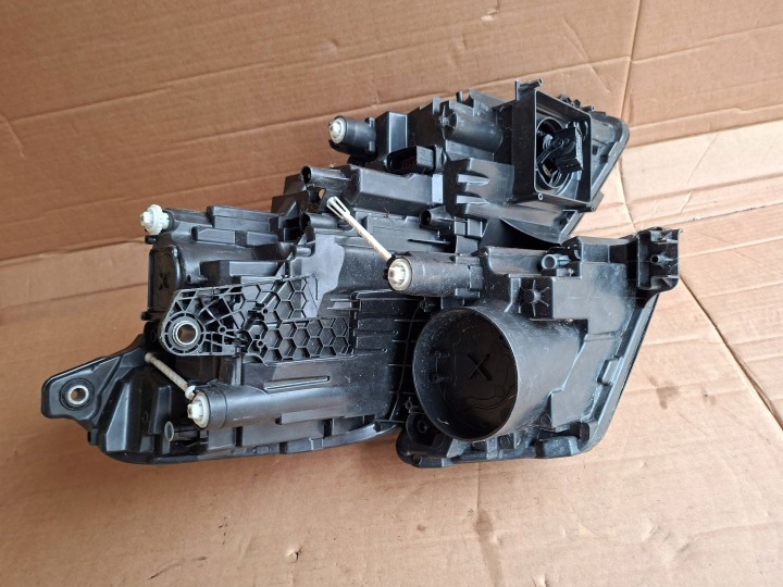 PROJECTEUR SKODA KODIAQ 566941015H