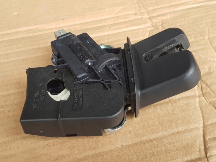 SERRURE COUVERCLES DE COFFRE ARRIÈRE AUDI A4 B8 BERLINE 2007-2015 ORIGINAL VÉRIFIÉ