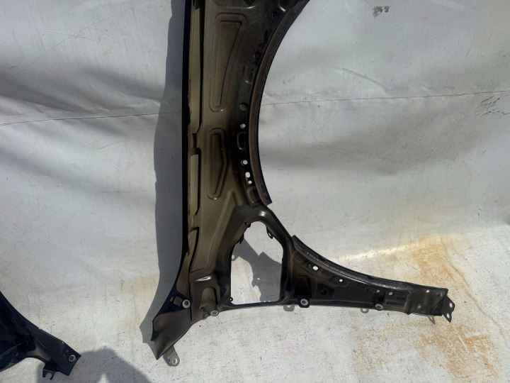 AUDI Q8 E-TRONE 4KE 4KE821021 HYB AILE GAUCHE AVANT AVANT